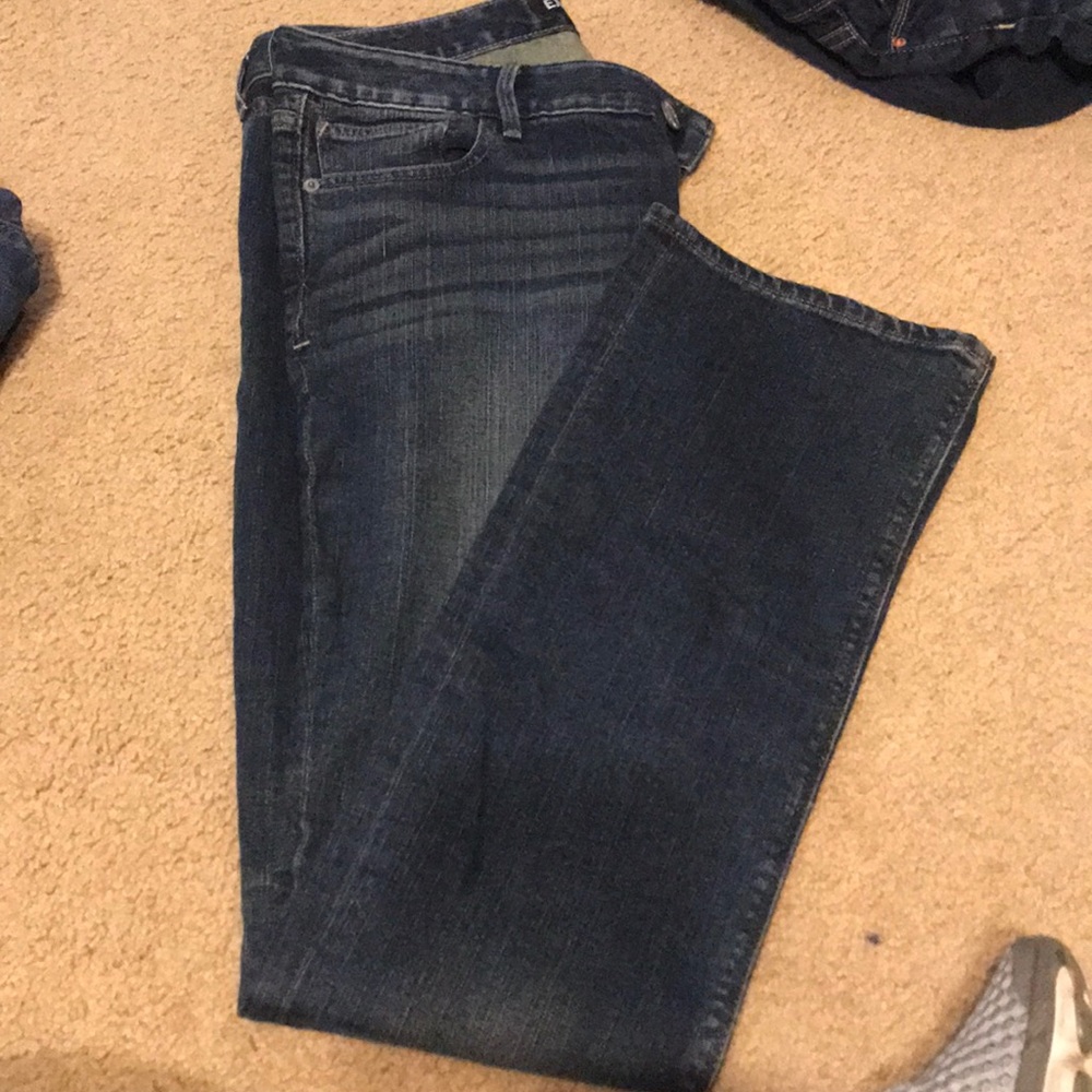 Women’s jeans